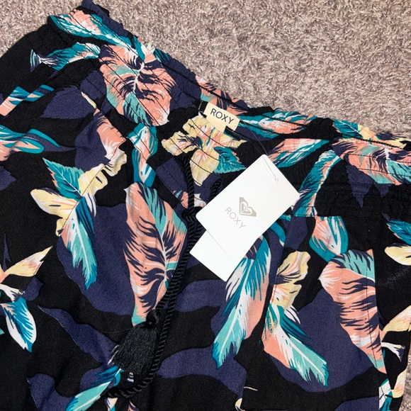 Roxy NWT side by side floral wide leg pants SMALL s - Picture 2 of 4